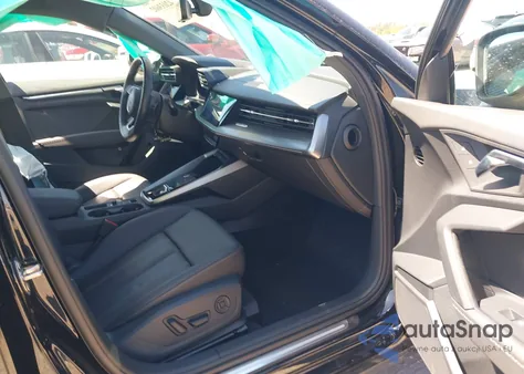 2024 Audi A3 Premium Plus 40 Tfsi Quattro S Tronic z USA, uszkodzony, nr VIN WAUHUDGYXRA047969